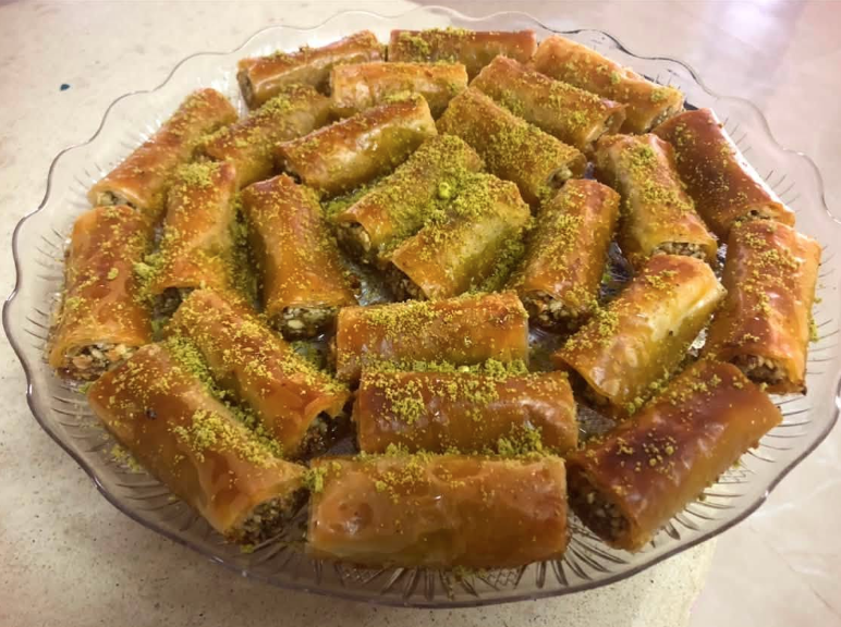 حلويات و كلاج شام